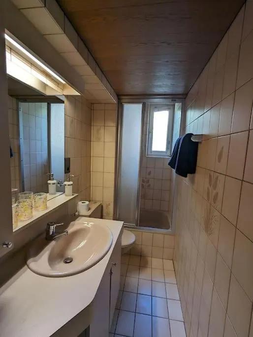 アパート Spacious Room In Tyrolean Flat インスブルック